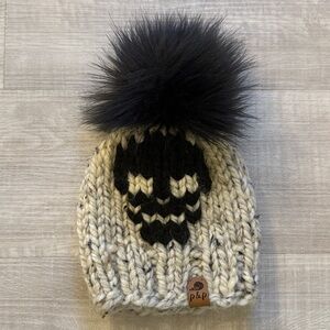 Pine & Poppy Oatmeal Skull Infant Hat